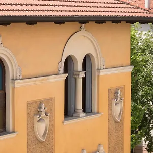 https://la-mansarda-segreta-mood-apartment.hotelinveneto.com